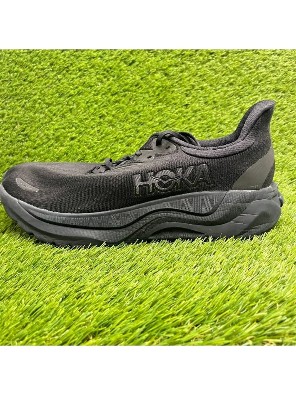 Hoka please review